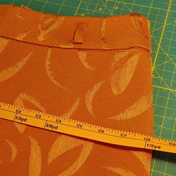 Gorgeous Long Textured Skirt - Picture 9 of 9